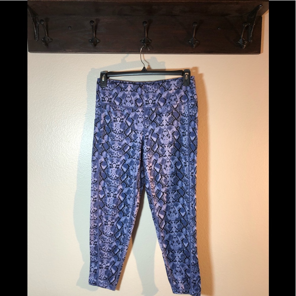 Women’s Ideology 3/4 Leggings